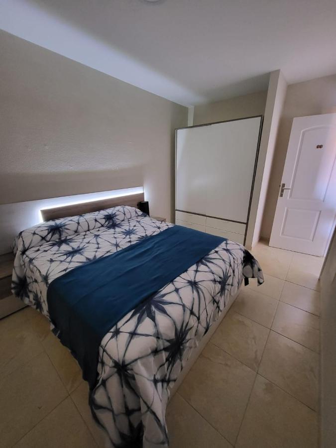Apartamento Centrico En Candelaria, Con Piscina. Apartment Santa Cruz de Tenerife Ngoại thất bức ảnh